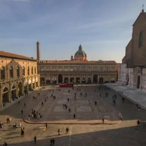 Cestello Duse-rizzoli Alloggio in famiglia Bologna